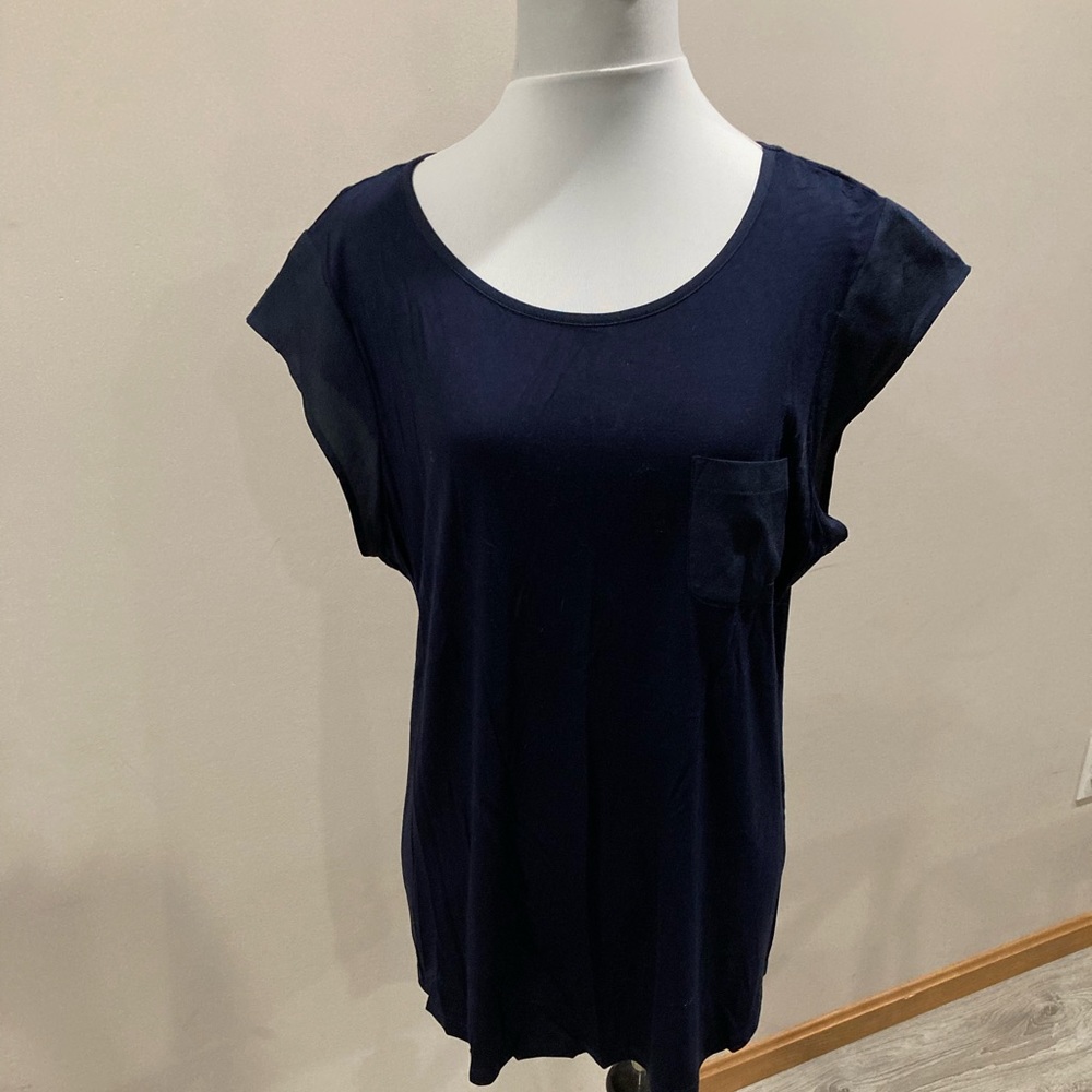 Calvin Klein Navy blue t-shirt size xl